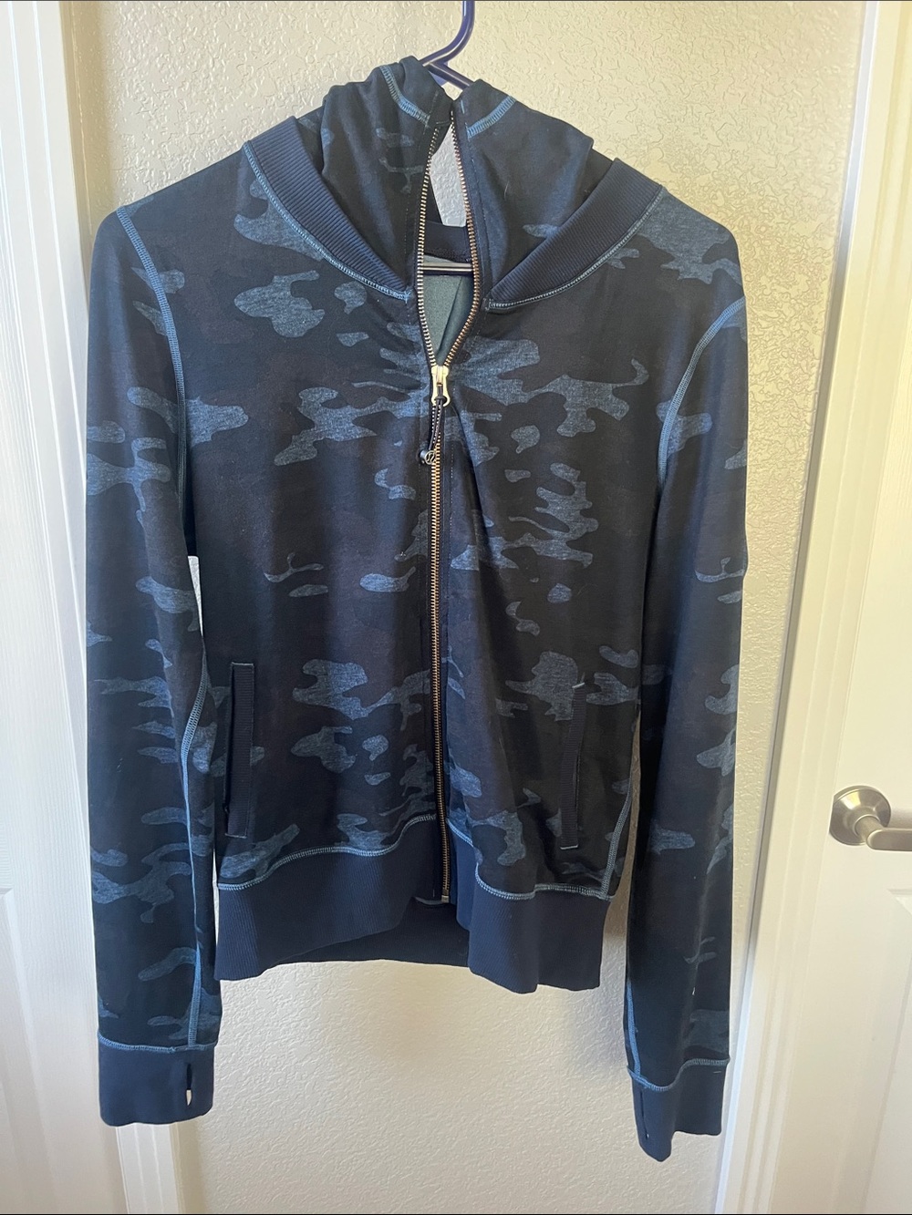 Lululemon Blue Camo Zip Hooded Jacket size 8